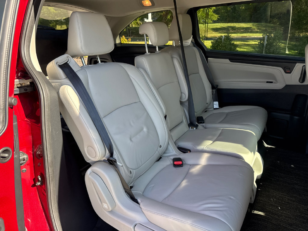 Certified 2026 Honda Odyssey EX-L image 34