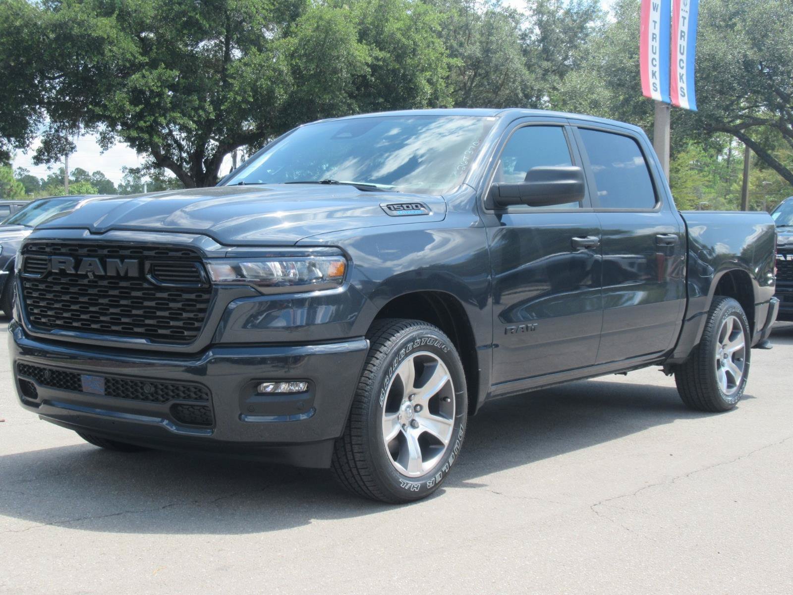 New 2026 RAM 1500 Express RWD image 3