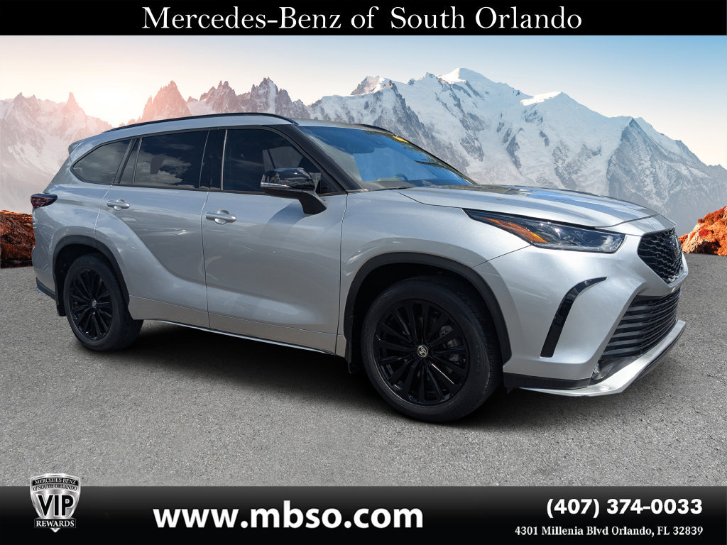 Used 2024 Toyota Highlander XSE FWD image 1