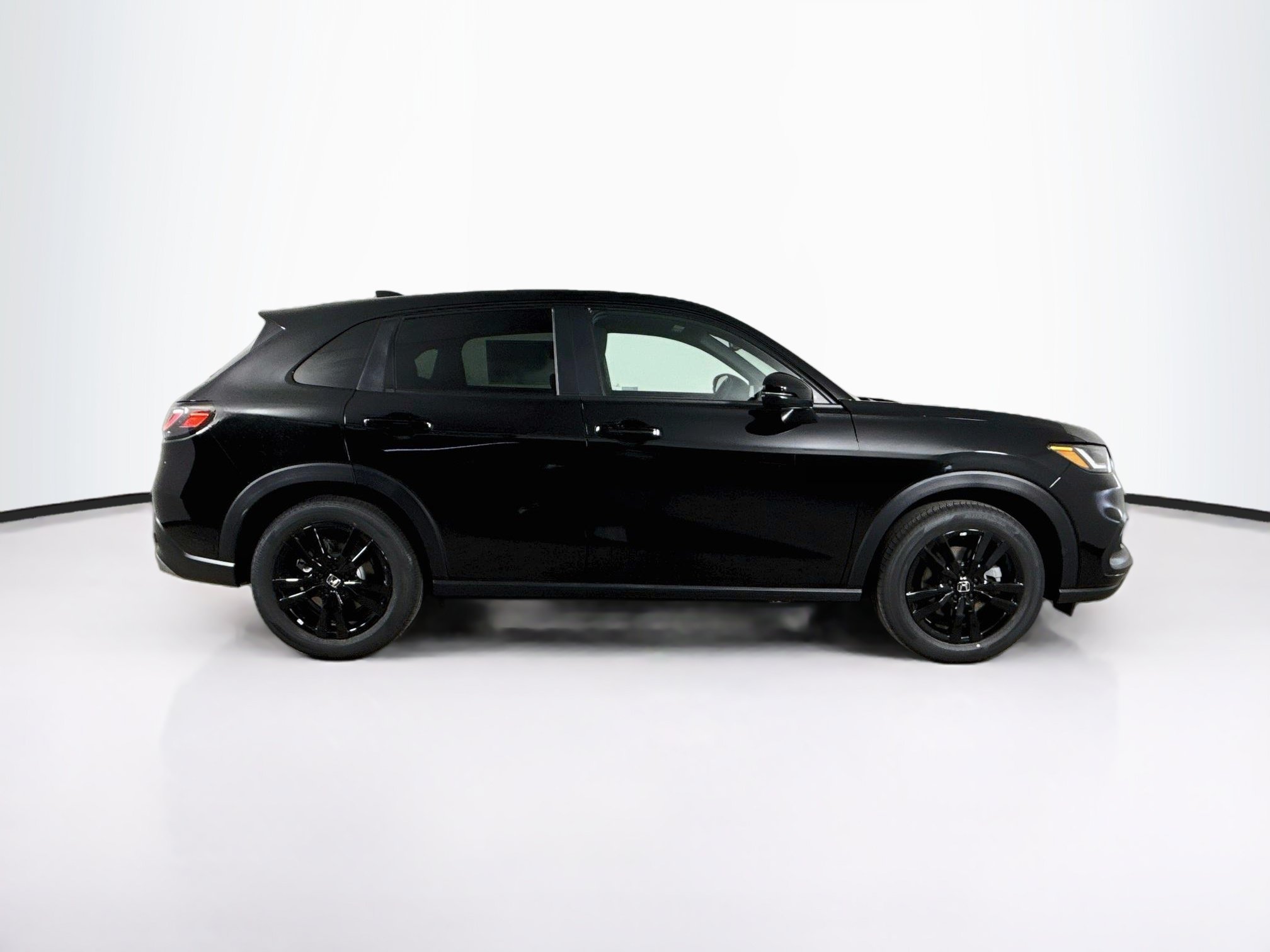 New 2027 Honda HR-V Sport image 2
