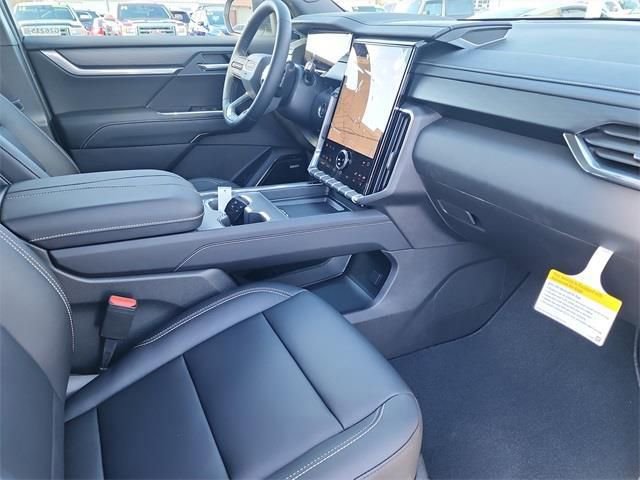 New 2026 GMC Acadia Elevation w/ Black Edition FWD image 18