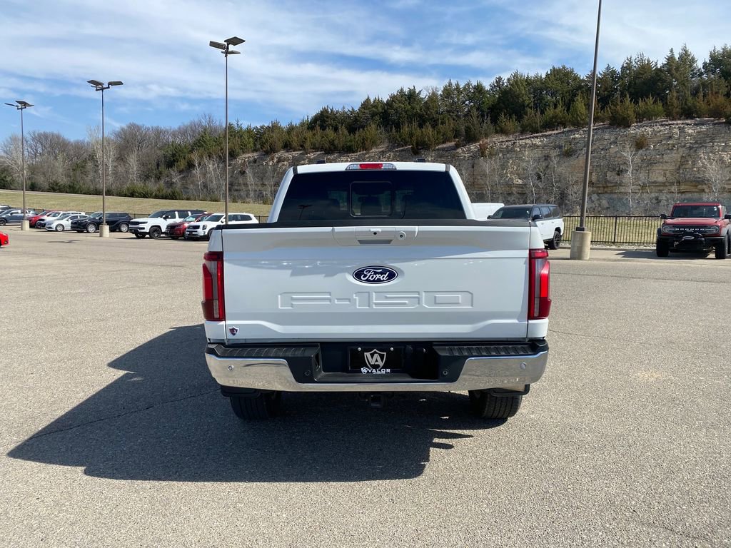 Used 2025 Ford F150 Lariat w/ Equipment Group 501A Mid image 5