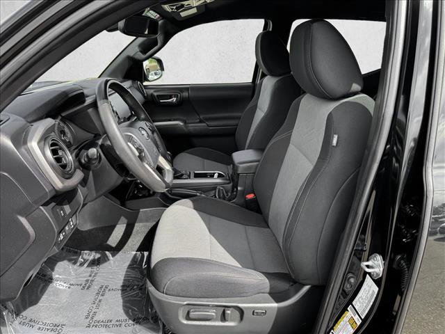 Certified 2023 Toyota Tacoma TRD Off-Road w/ Technology Package AWD/4WD image 10