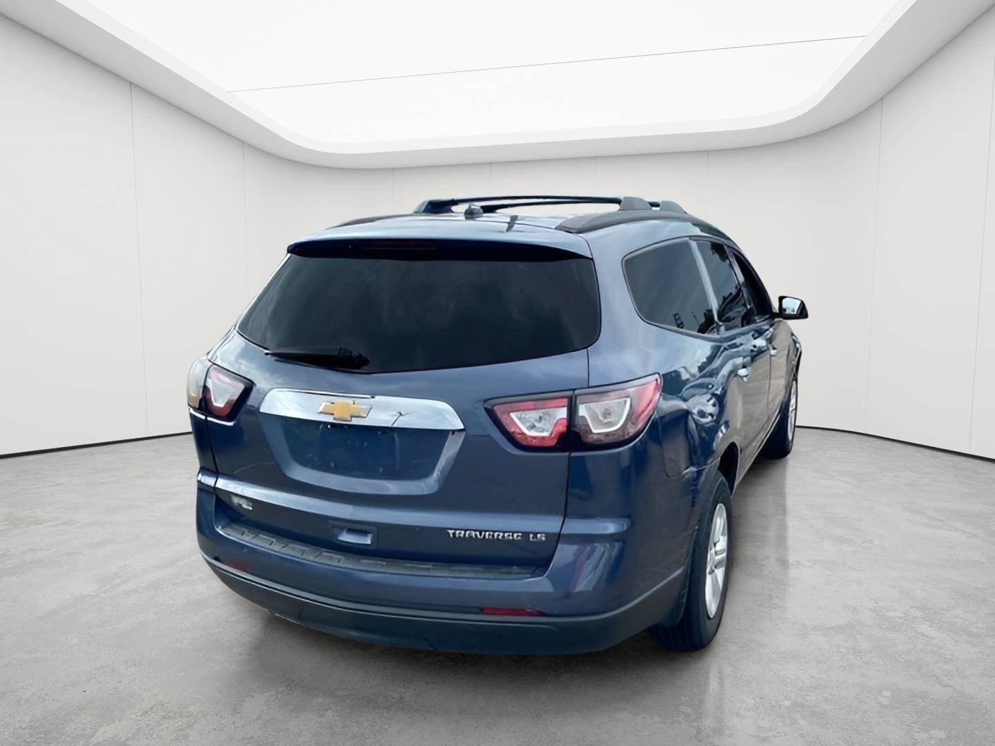 Used 2013 Chevrolet Traverse LS FWD image 11