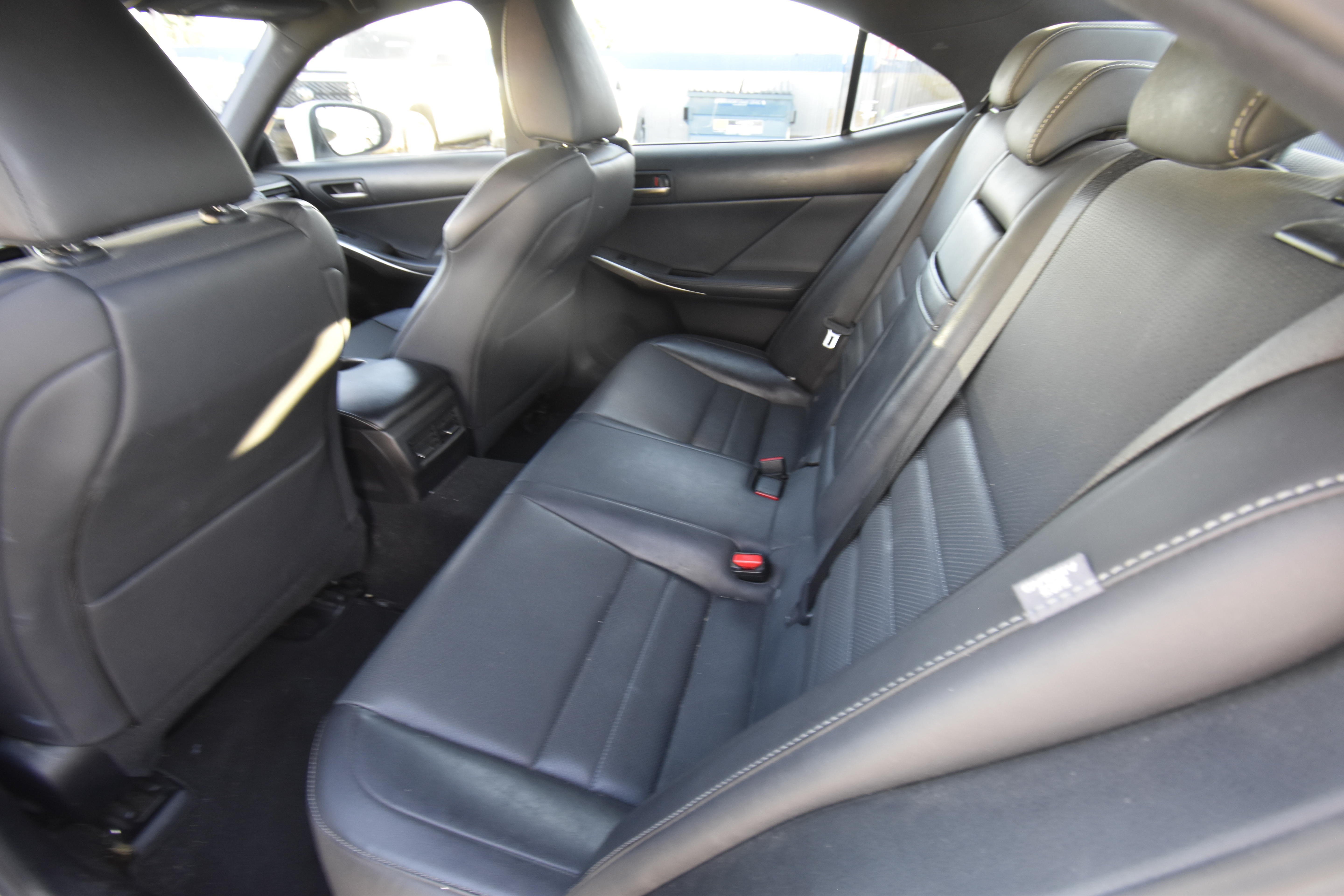 Used 2020 Lexus IS 300 F Sport w/ F Sport Package RWD image 15