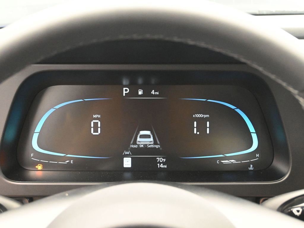 New 2025 Hyundai Elantra Sport image 11