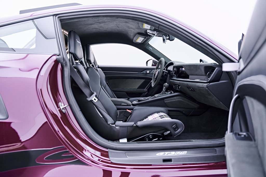 Used 2025 Porsche 911 GT3 RS RWD image 51