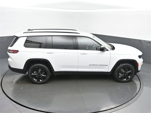 New 2025 Jeep Grand Cherokee L Limited image 44