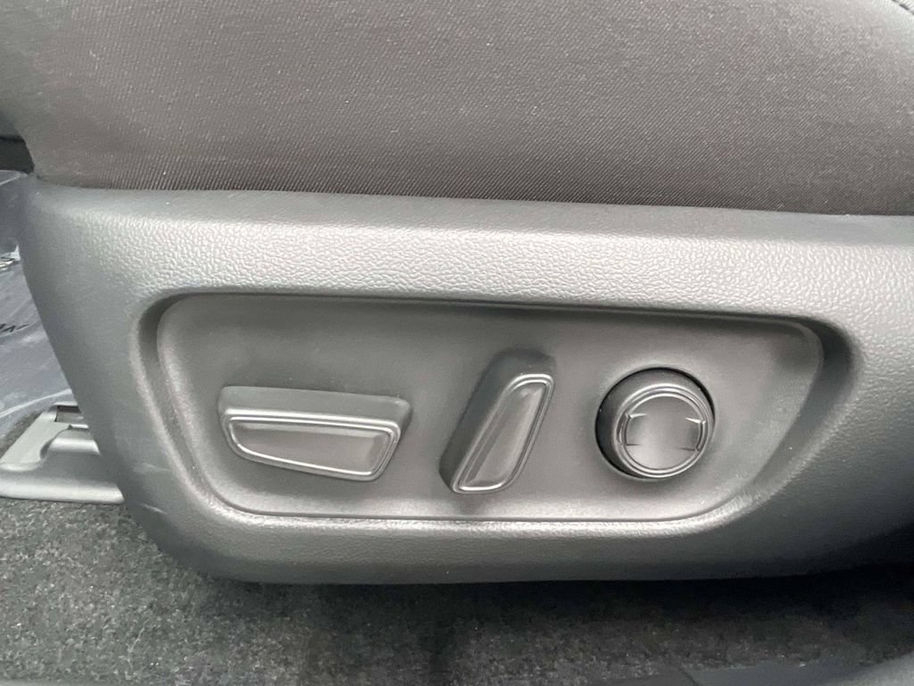 Used 2026 Toyota RAV4 AWD Plug-in Hybrid image 23