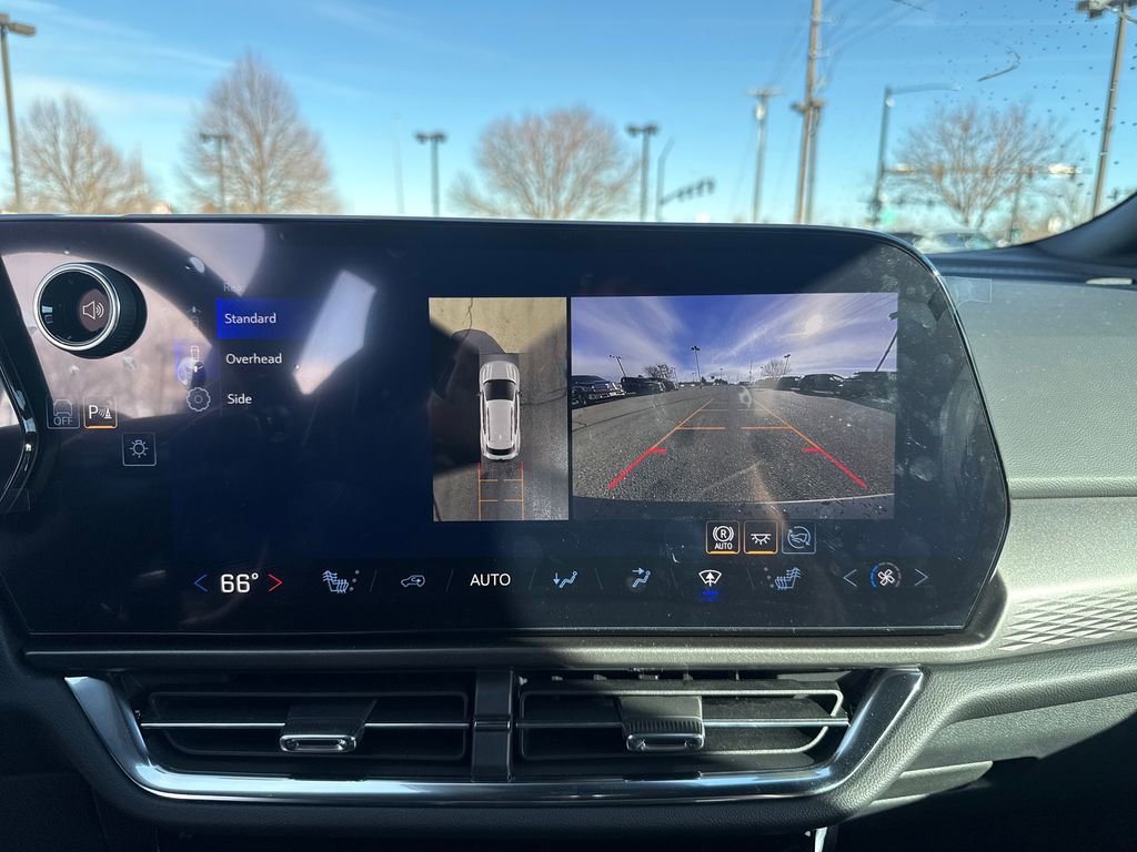 New 2026 Chevrolet Equinox EV LT w/ Comfort Package AWD/4WD image 20