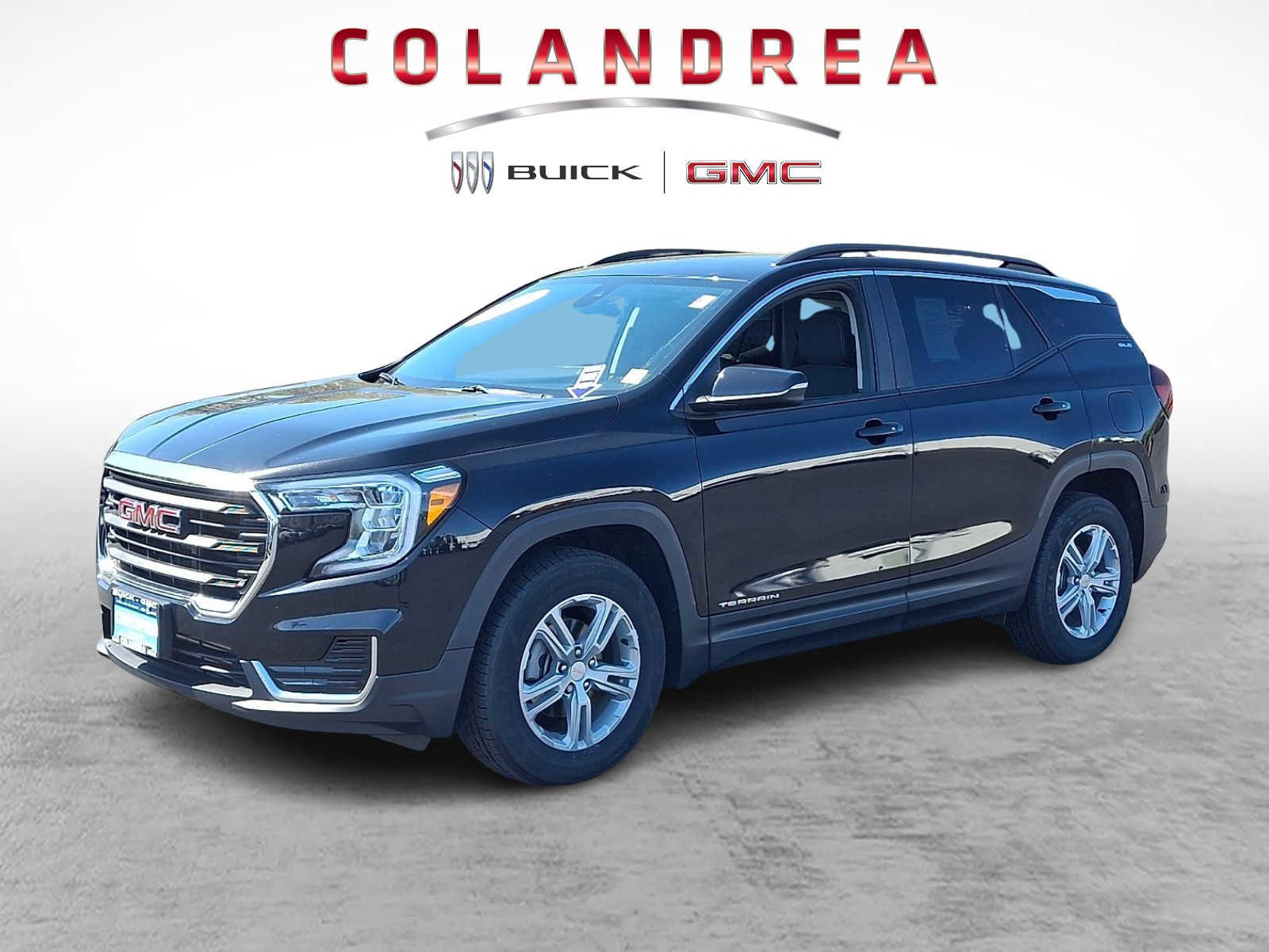 Certified 2023 GMC Terrain SLE w/ Driver Convenience Package AWD/4WD image 3