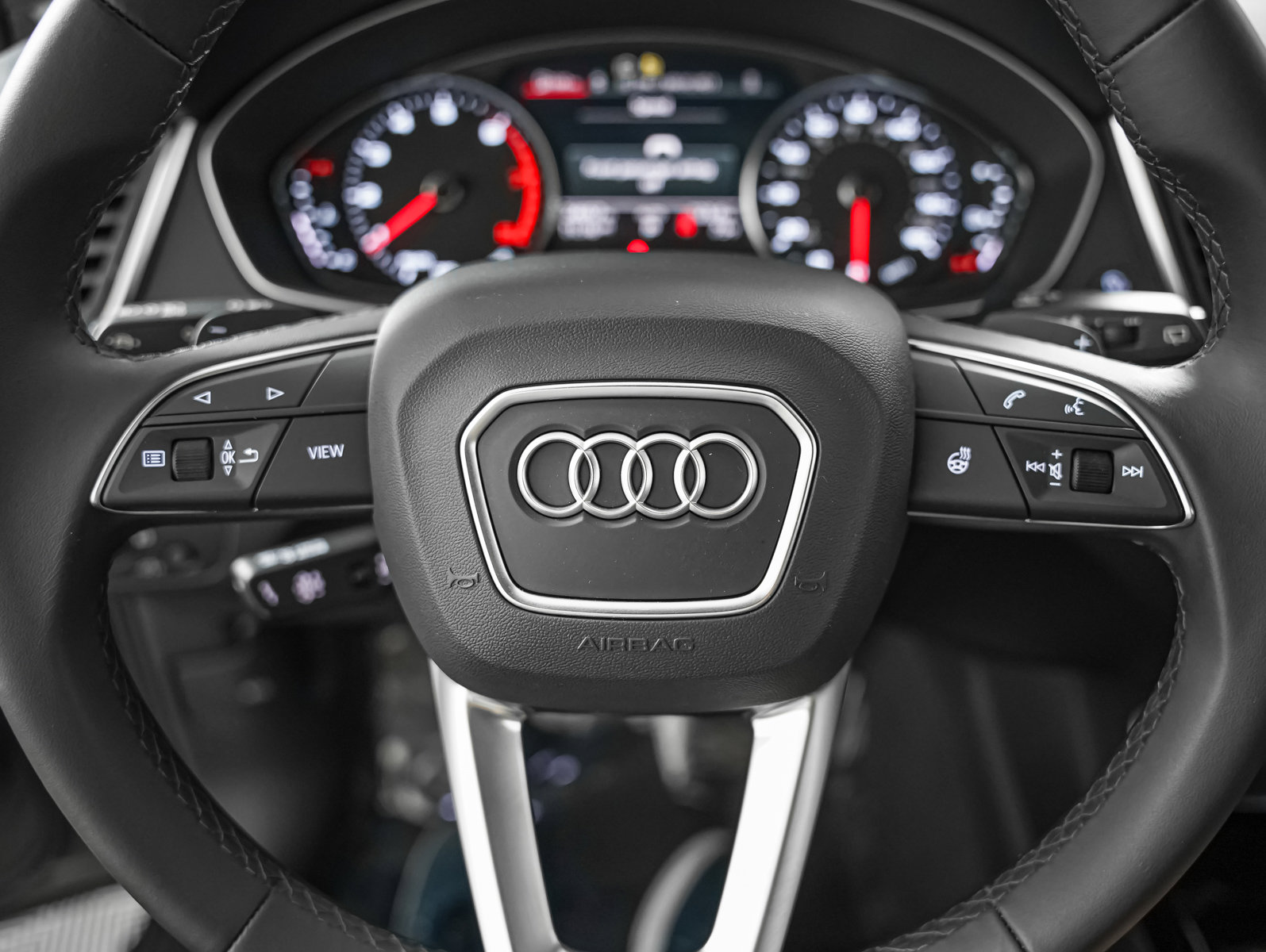 Certified 2023 Audi Q5 2.0T Premium w/ Convenience Package image 12