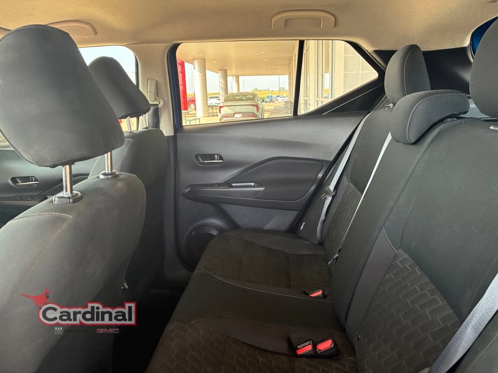 Used 2024 Nissan Kicks SV FWD image 13