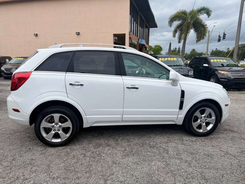 Used 2014 Chevrolet Captiva Sport LTZ FWD image 6