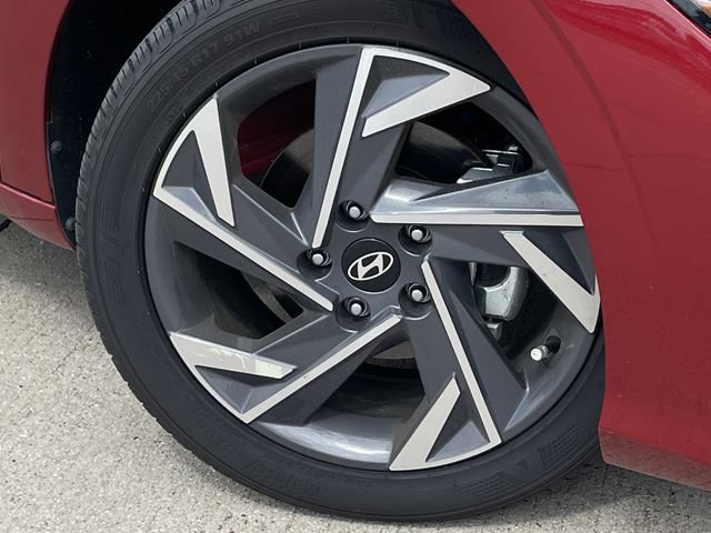 Used 2025 Hyundai Elantra Sport FWD image 8
