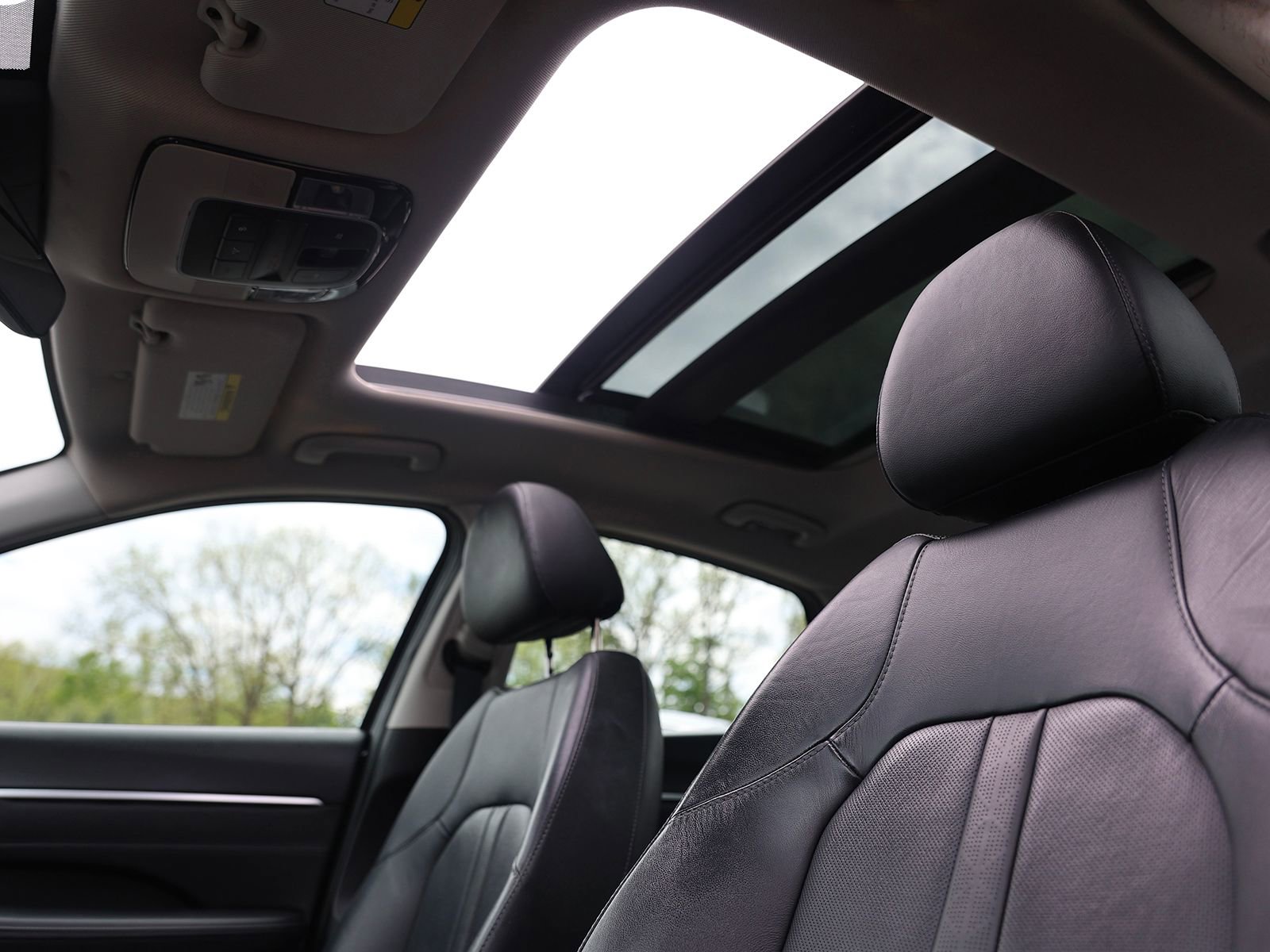 Used 2020 Hyundai Sonata Limited FWD image 19