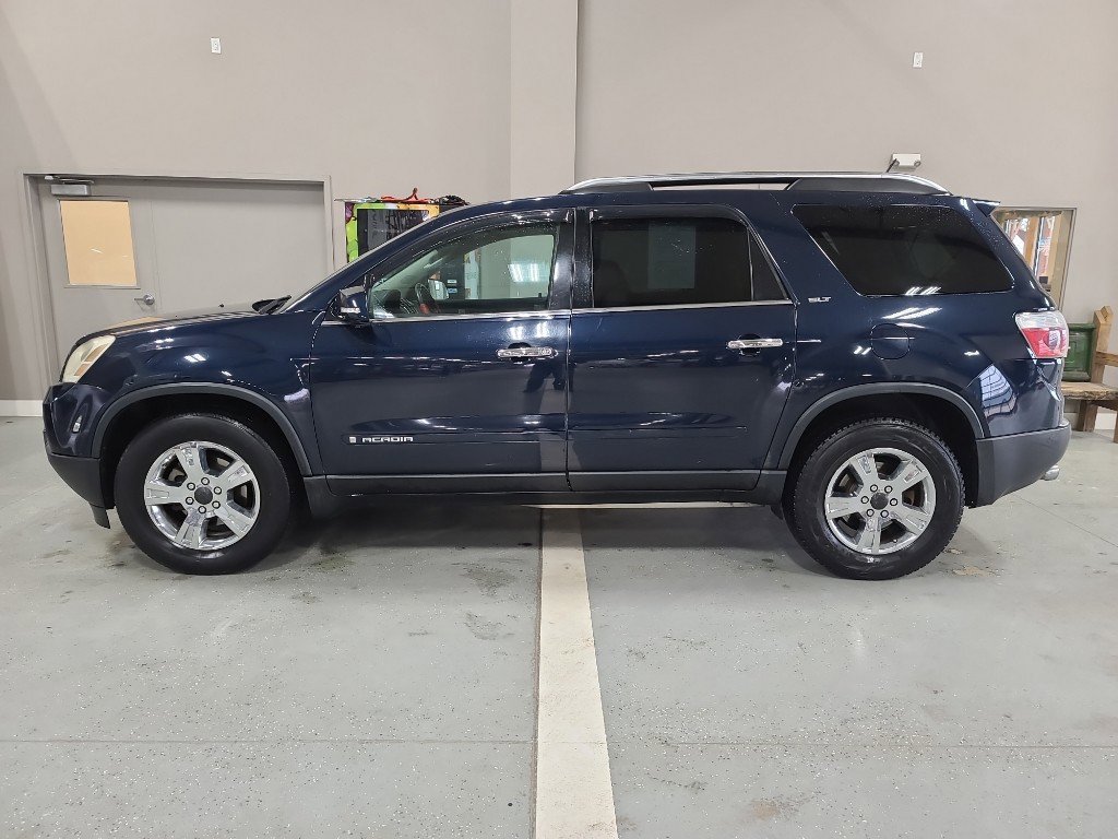 Used 2008 GMC Acadia SLT w/ Convenience Package image 1