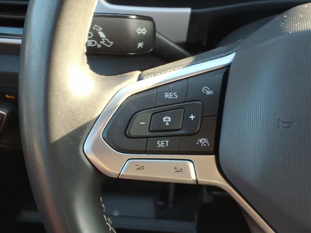 Used 2021 Volkswagen Atlas Cross Sport SEL Premium w/ Cross Sport MDO Package image 10