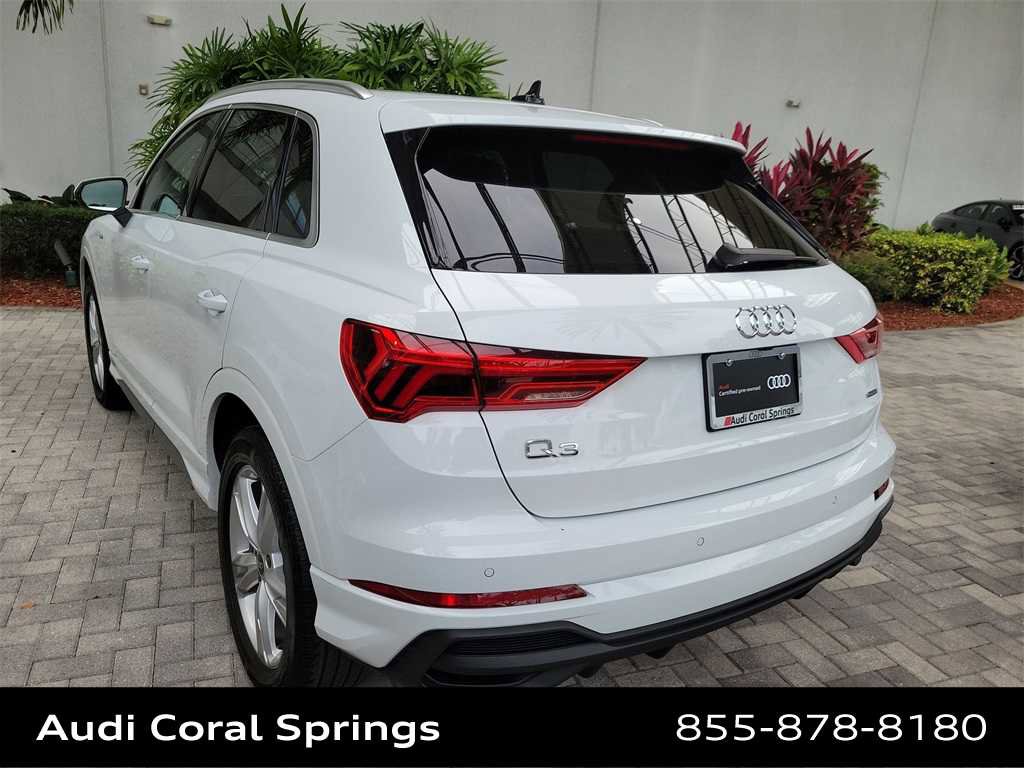 Certified 2023 Audi Q3 2.0T Premium w/ Convenience Package image 3