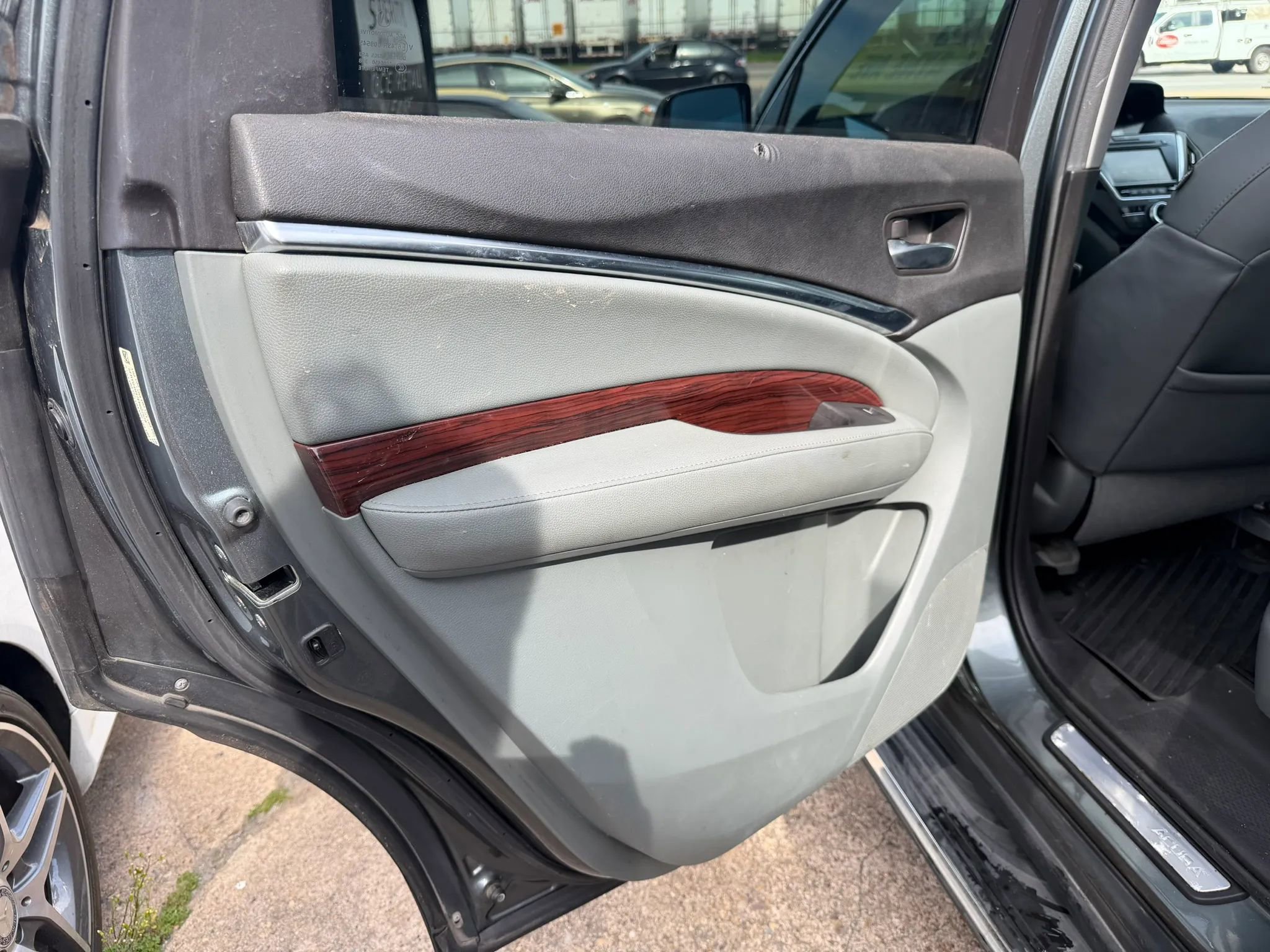 Used 2014 Acura MDX SH-AWD w/ Technology Package image 12