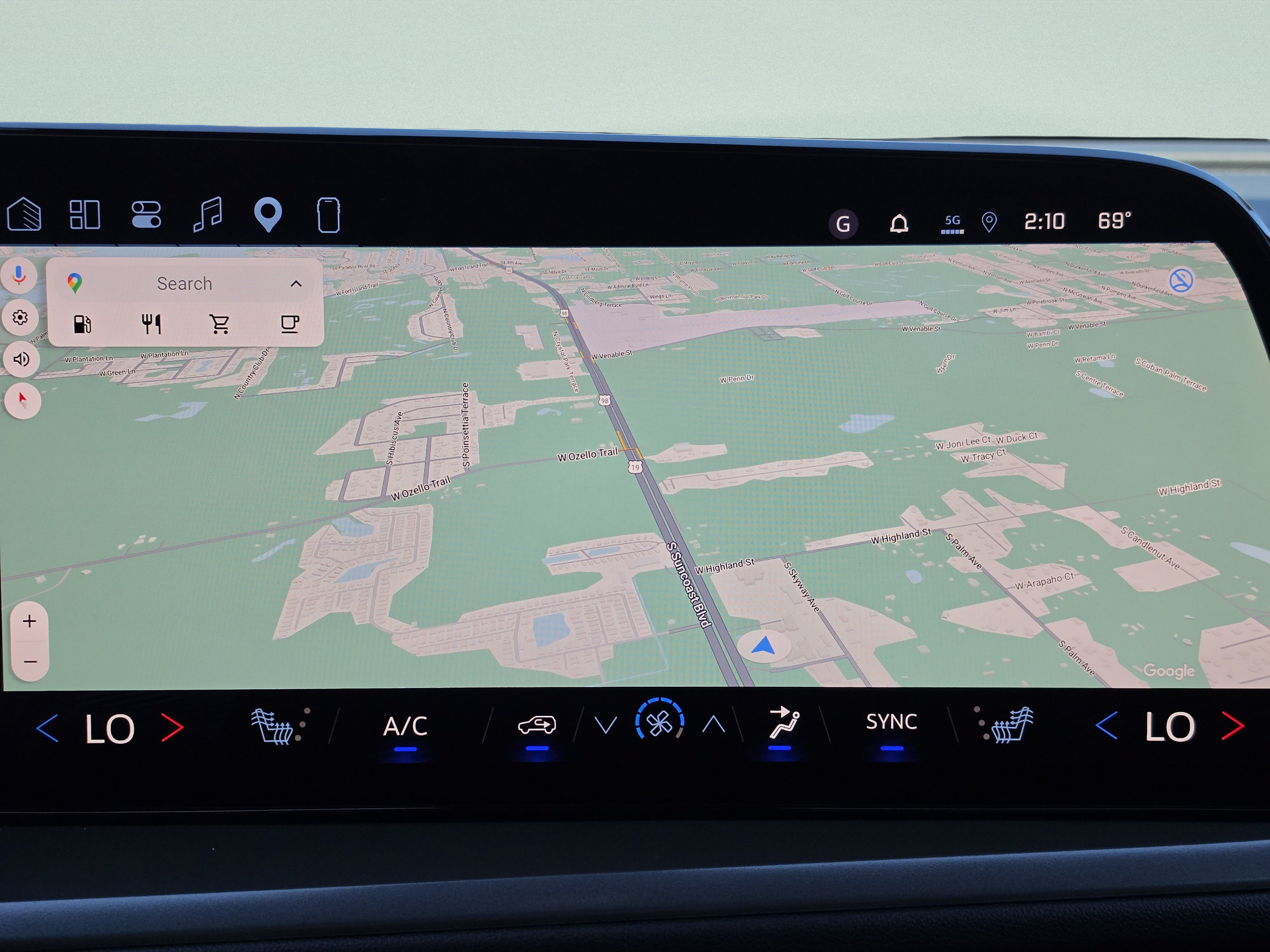New 2027 Chevrolet Traverse LT w/ Driver Confidence Package FWD image 28