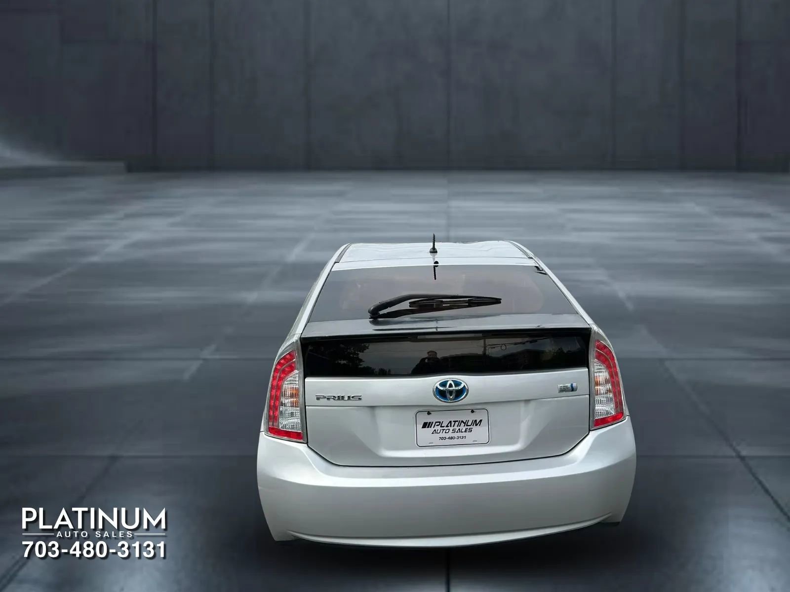 Used 2010 Toyota Prius Two image 6