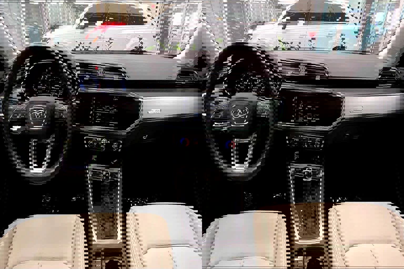 Used 2020 Audi Q3 2.0T Premium w/ Convenience Package image 17