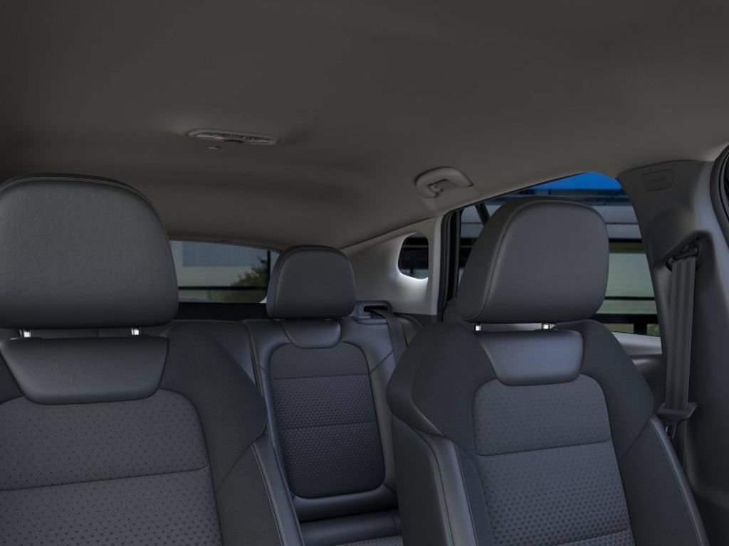 New 2026 Chevrolet Trax LT w/ Driver Confidence Package FWD image 24