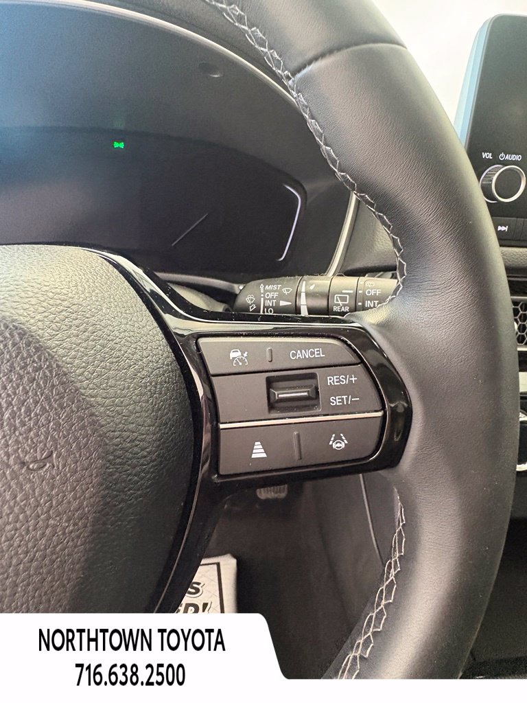 Used 2024 Honda Civic EX-L image 18