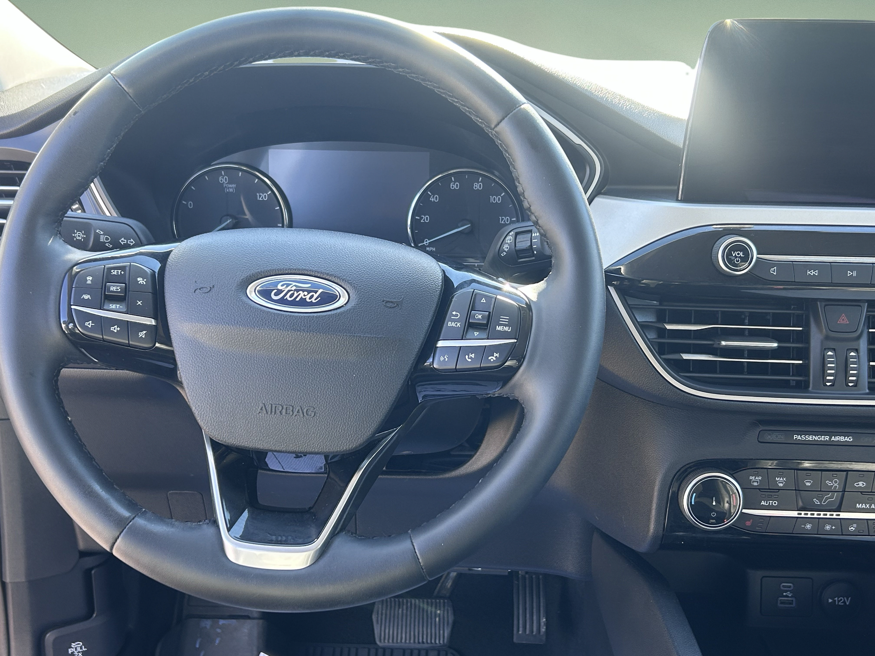 Used 2022 Ford Escape SEL FWD image 15