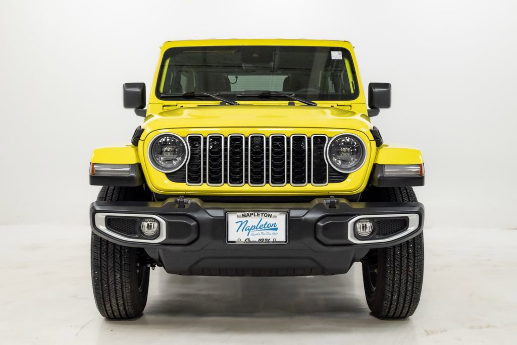 Used 2024 Jeep Wrangler Sahara w/ Technology Group AWD/4WD image 6