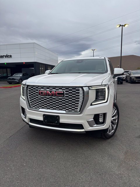 Used 2023 GMC Yukon Denali AWD/4WD image 2