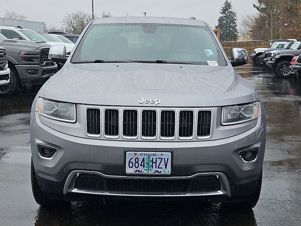 Used 2015 Jeep Grand Cherokee Limited w/ Trailer Tow Group IV image 2
