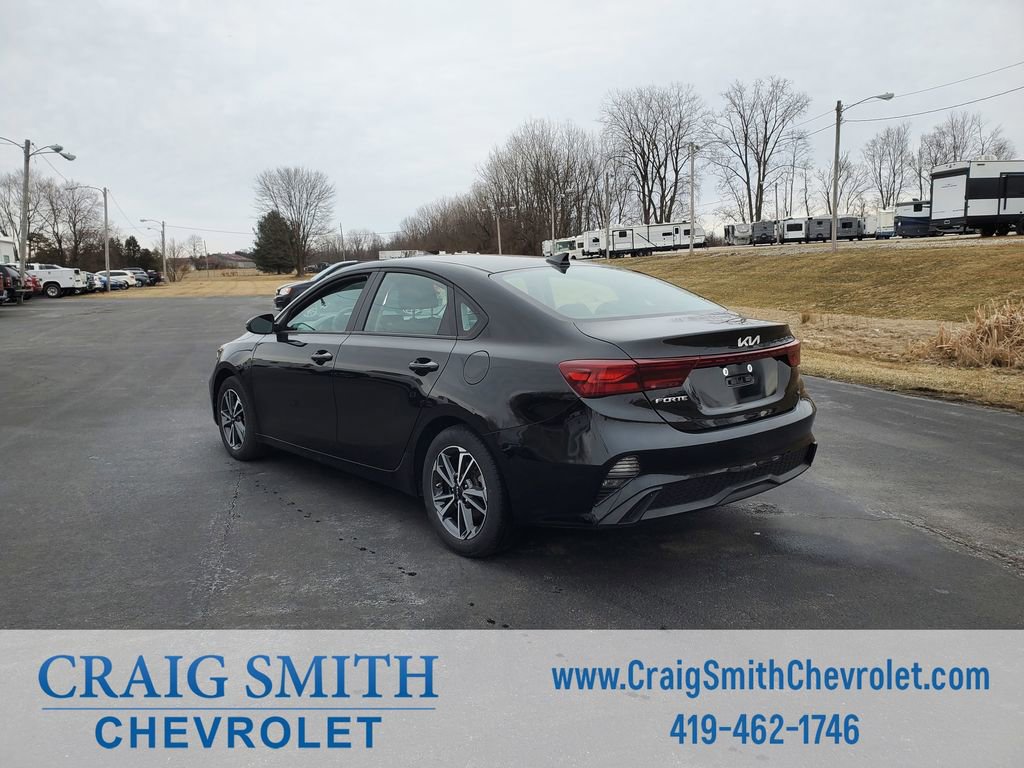 Used 2022 Kia Forte LXS w/ LXS Technology Package image 4