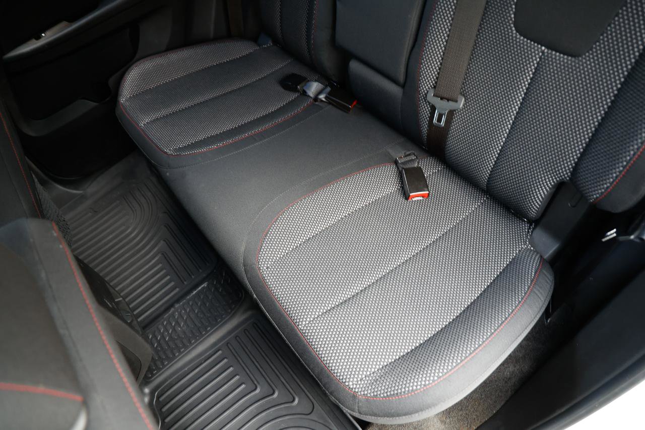 Used 2011 Chevrolet Equinox LT w/ Driver Convenience Package image 10