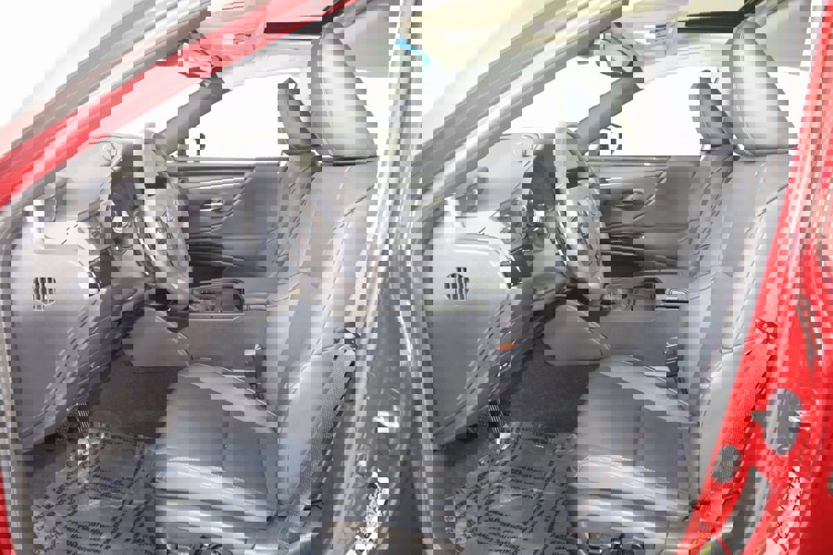 Used 2024 Lexus ES 350 image 11