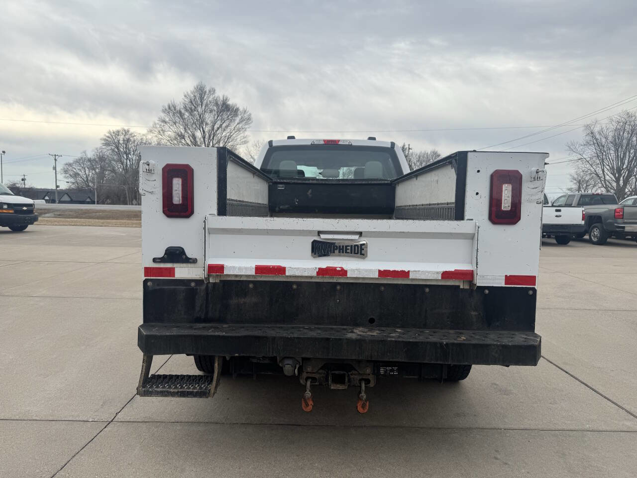 Used 2020 Ford F350 XL w/ Power Equipment Group image 11