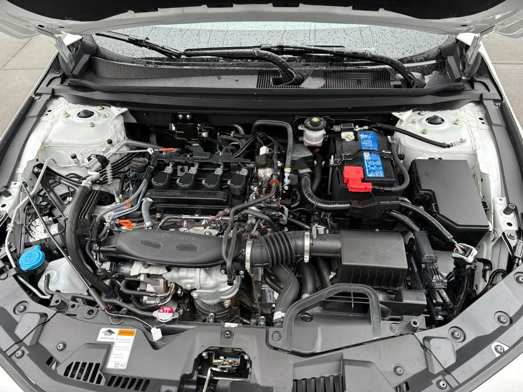 Used 2025 Honda Accord SE image 25