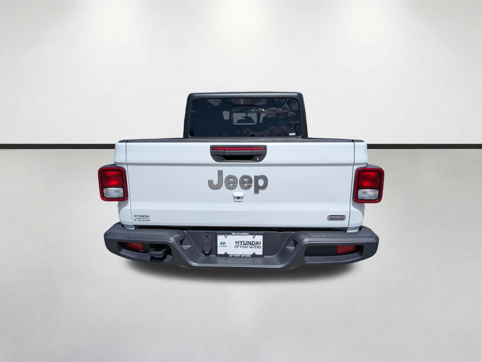 Used 2023 Jeep Gladiator Overland AWD/4WD image 5