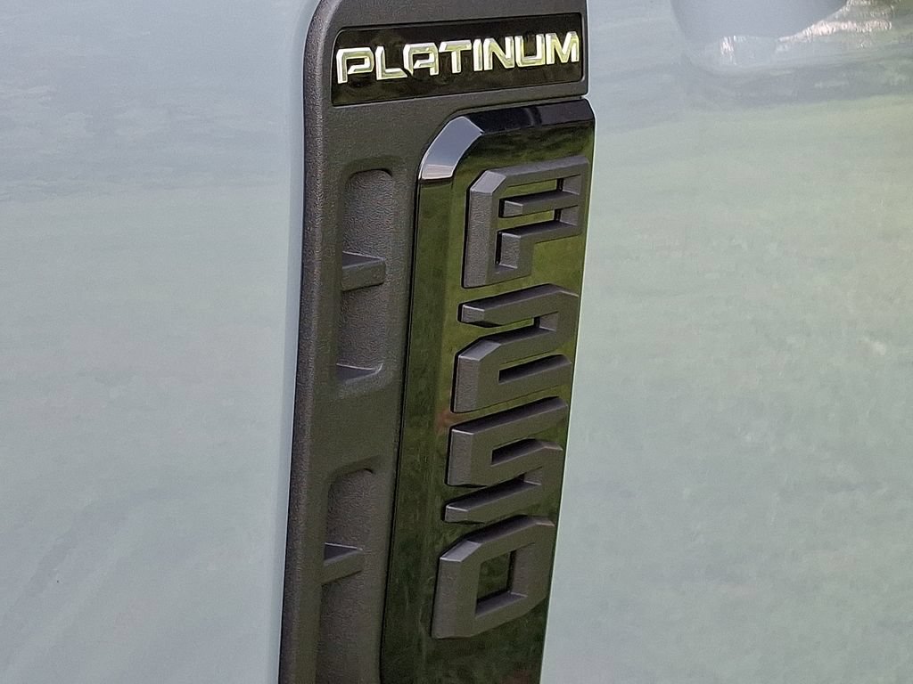 New 2026 Ford F250 Platinum AWD/4WD image 18