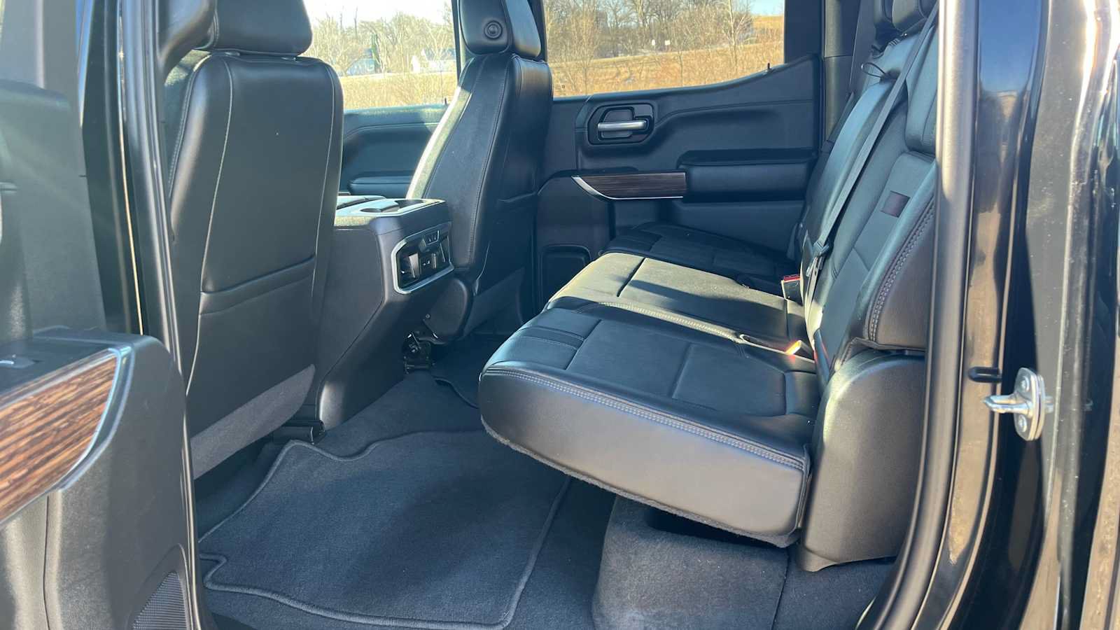 Used 2021 Chevrolet Silverado 1500 High Country AWD/4WD image 7