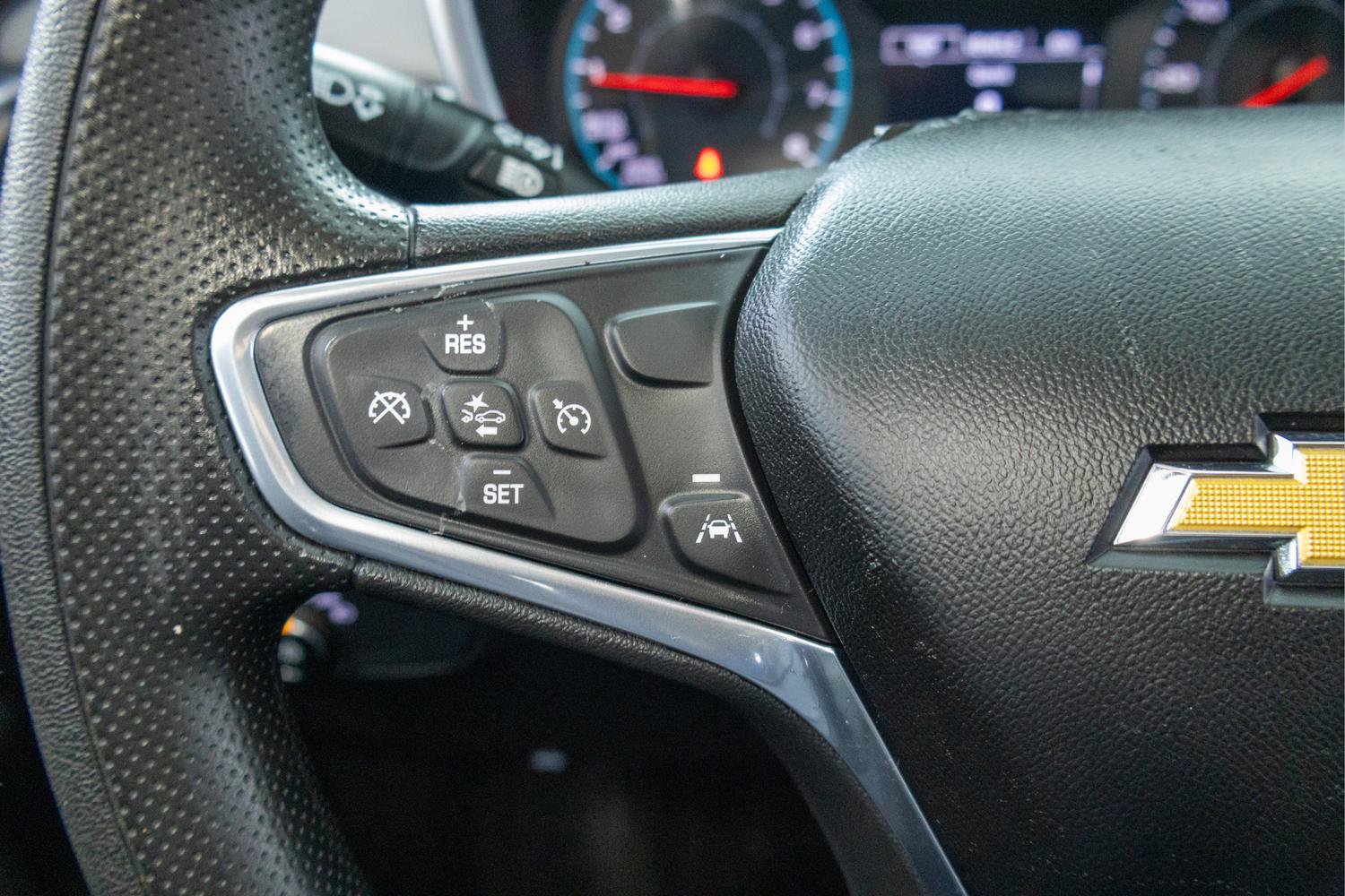 Used 2022 Chevrolet Equinox LS image 21