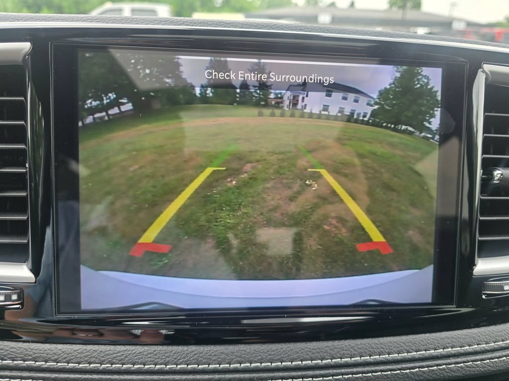 New 2027 Chrysler Pacifica Limited AWD/4WD image 21