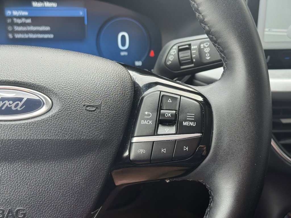 Used 2023 Ford Escape Platinum image 20