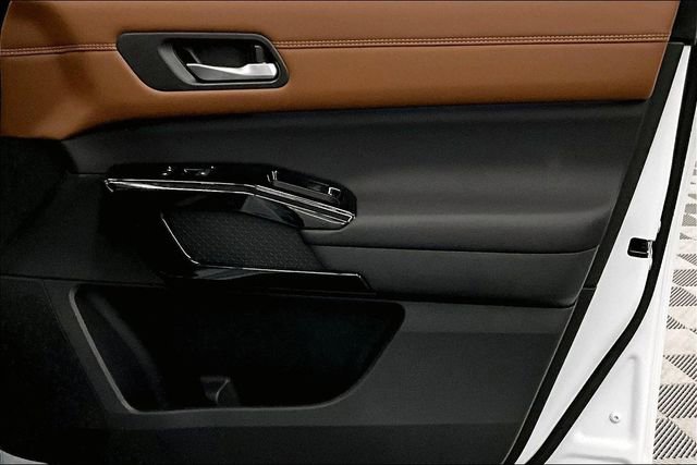 New 2026 Nissan Pathfinder Platinum image 40