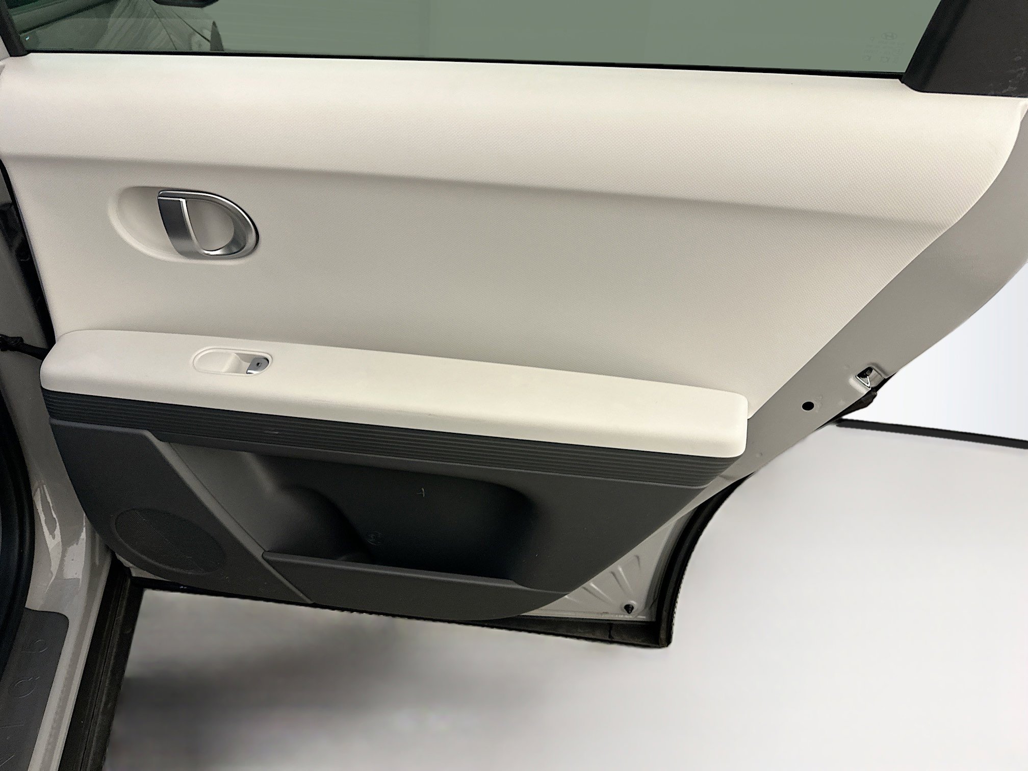 Used 2024 Hyundai Ioniq 5 SEL image 32