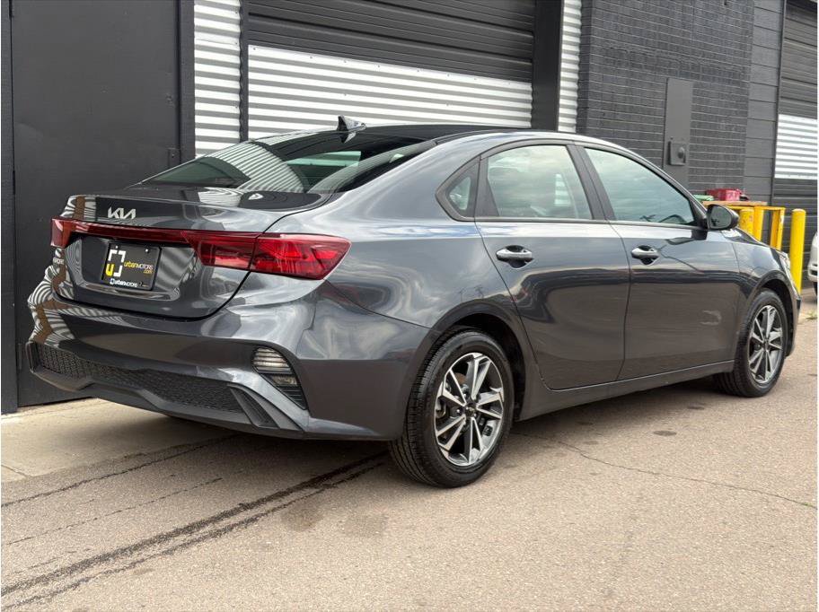 Used 2024 Kia Forte LXS FWD image 10