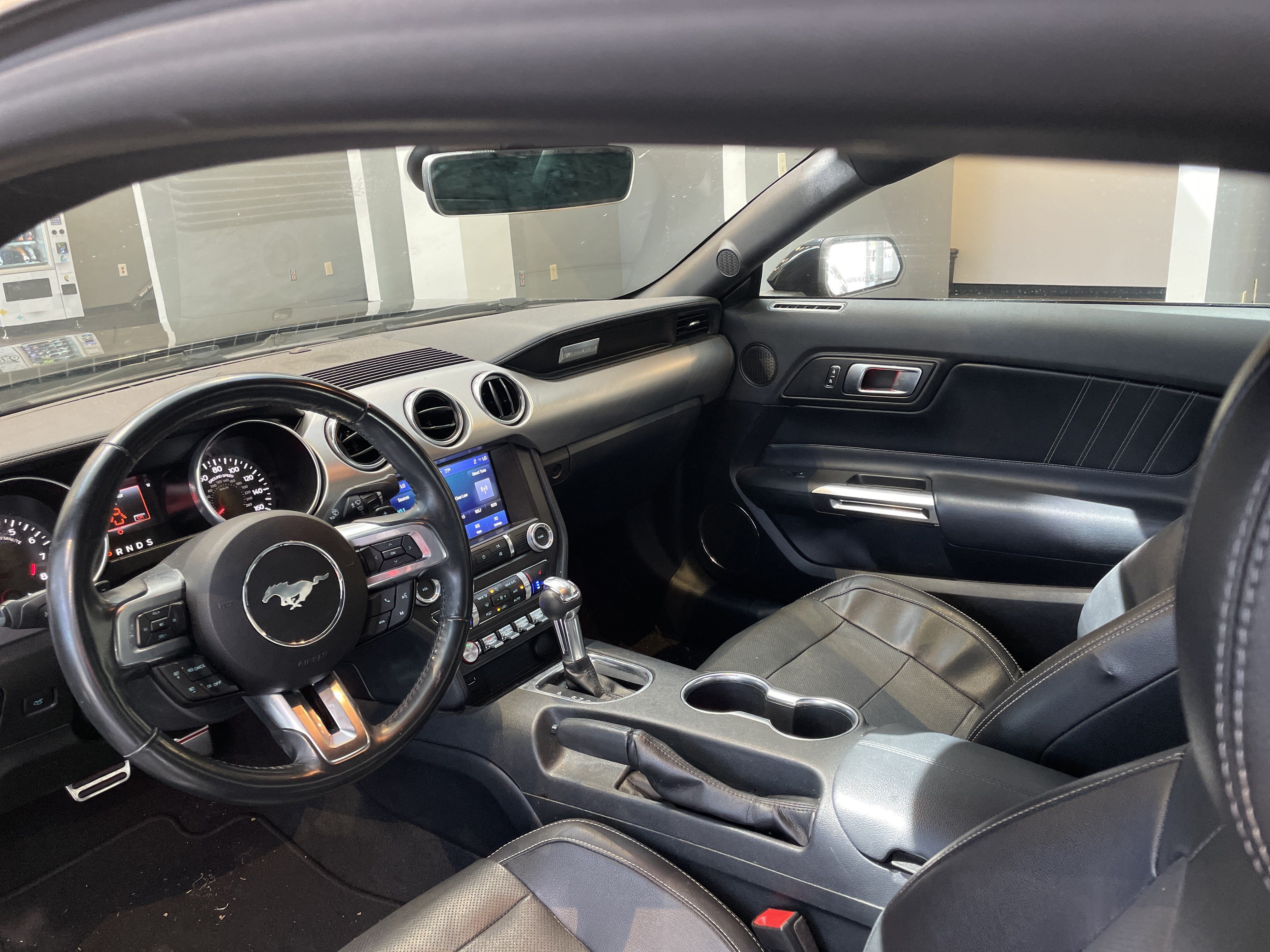 Used 2022 Ford Mustang GT Premium RWD image 21