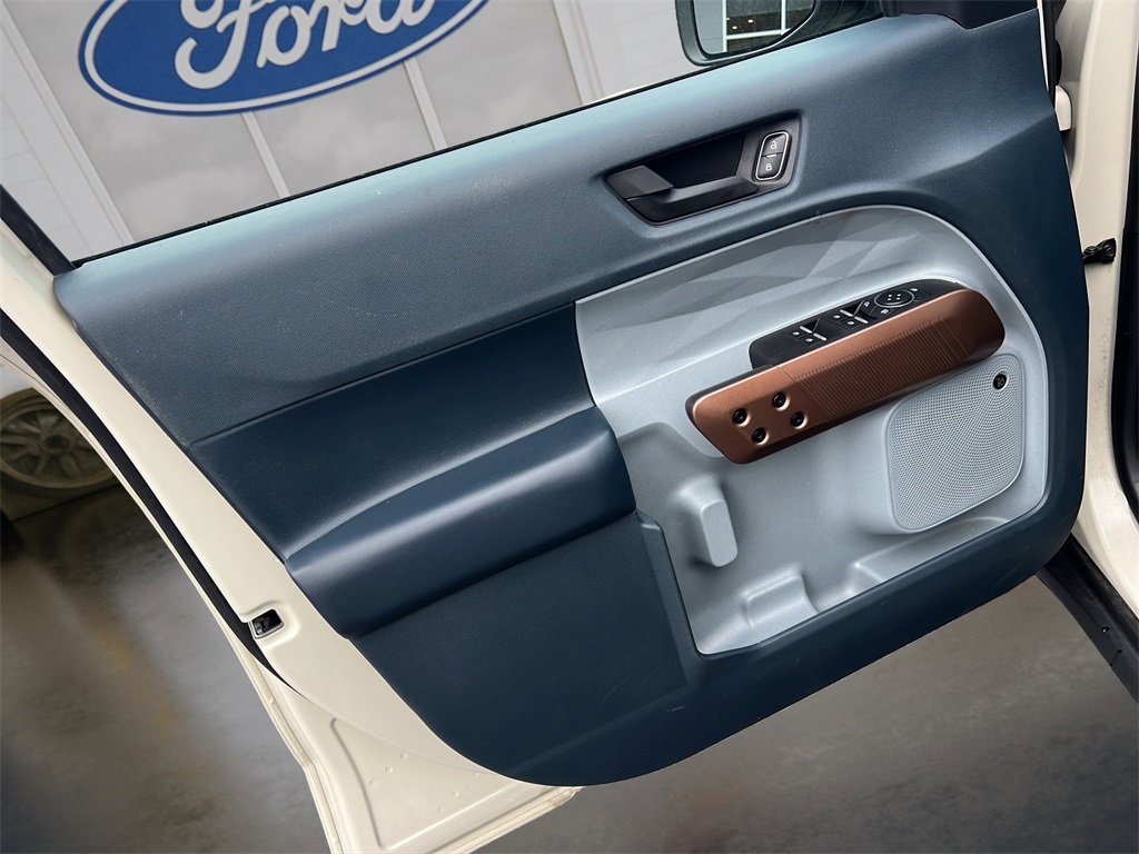 Certified 2024 Ford Maverick Lariat w/ 4K Tow Package image 17