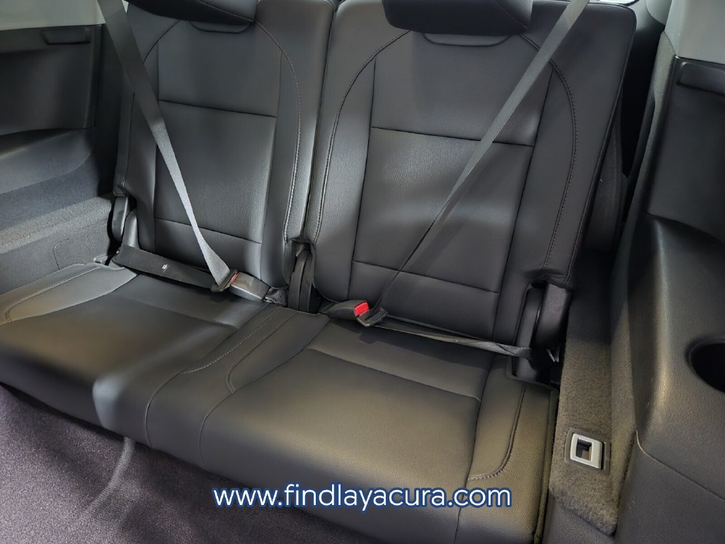 Used 2020 Acura MDX FWD image 17